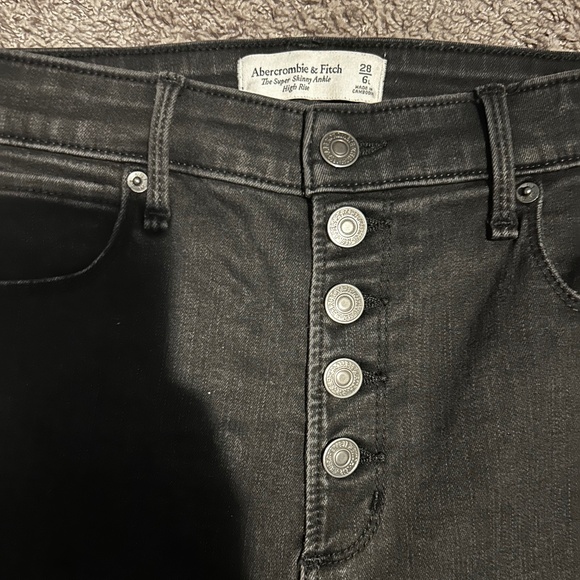 Abercrombie & Fitch black jeans - Picture 1 of 3